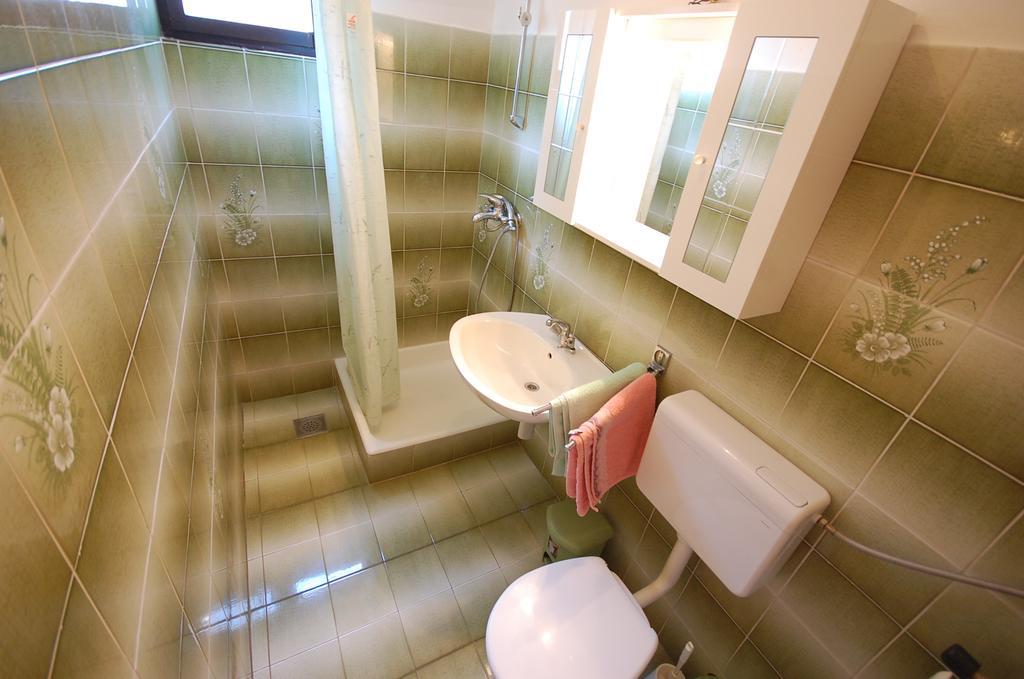 Apartments Dida By El-Pi Tours Njivice Kamer foto