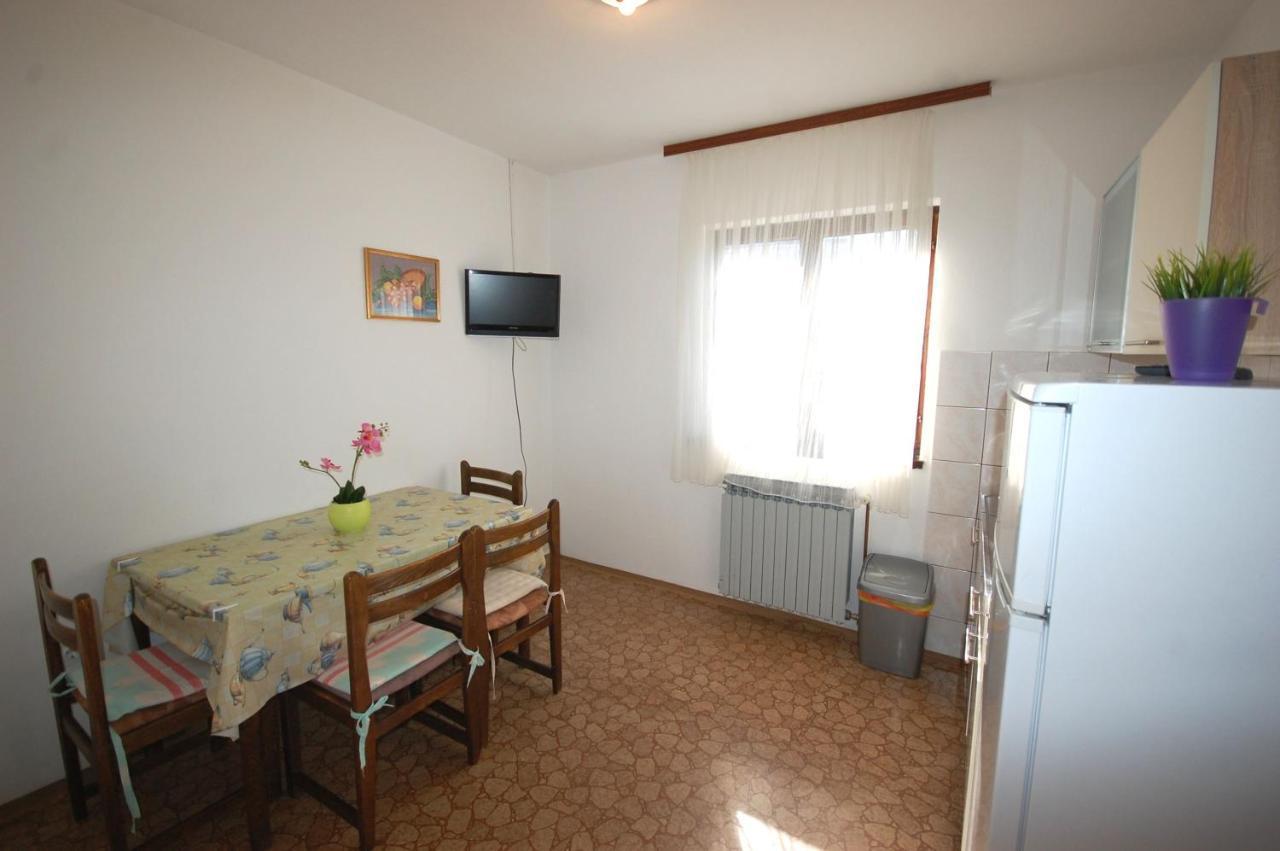 Apartments Dida By El-Pi Tours Njivice Buitenkant foto