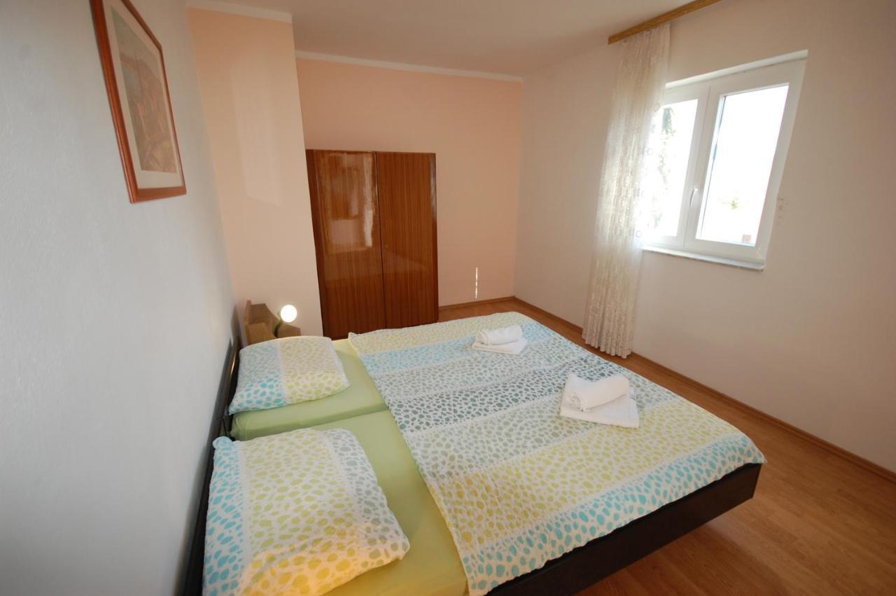Apartments Dida By El-Pi Tours Njivice Buitenkant foto